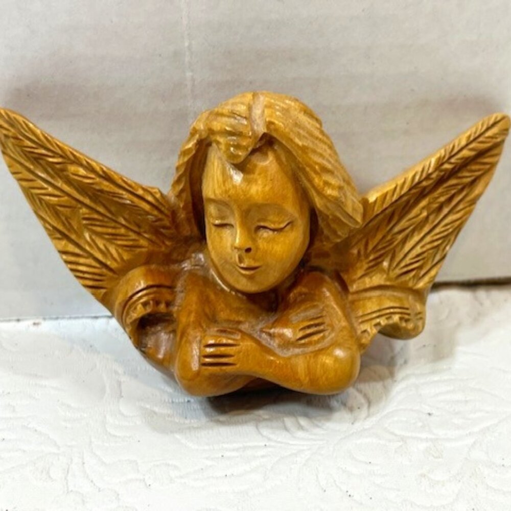 Winged Angel Cherub Carving Bethlehem Olive Wood Wall Plaque 4.5"x2.5"